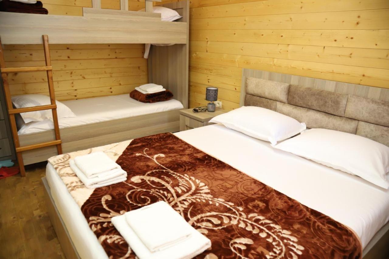 Bujtina Malaj Hotel Valbone Buitenkant foto