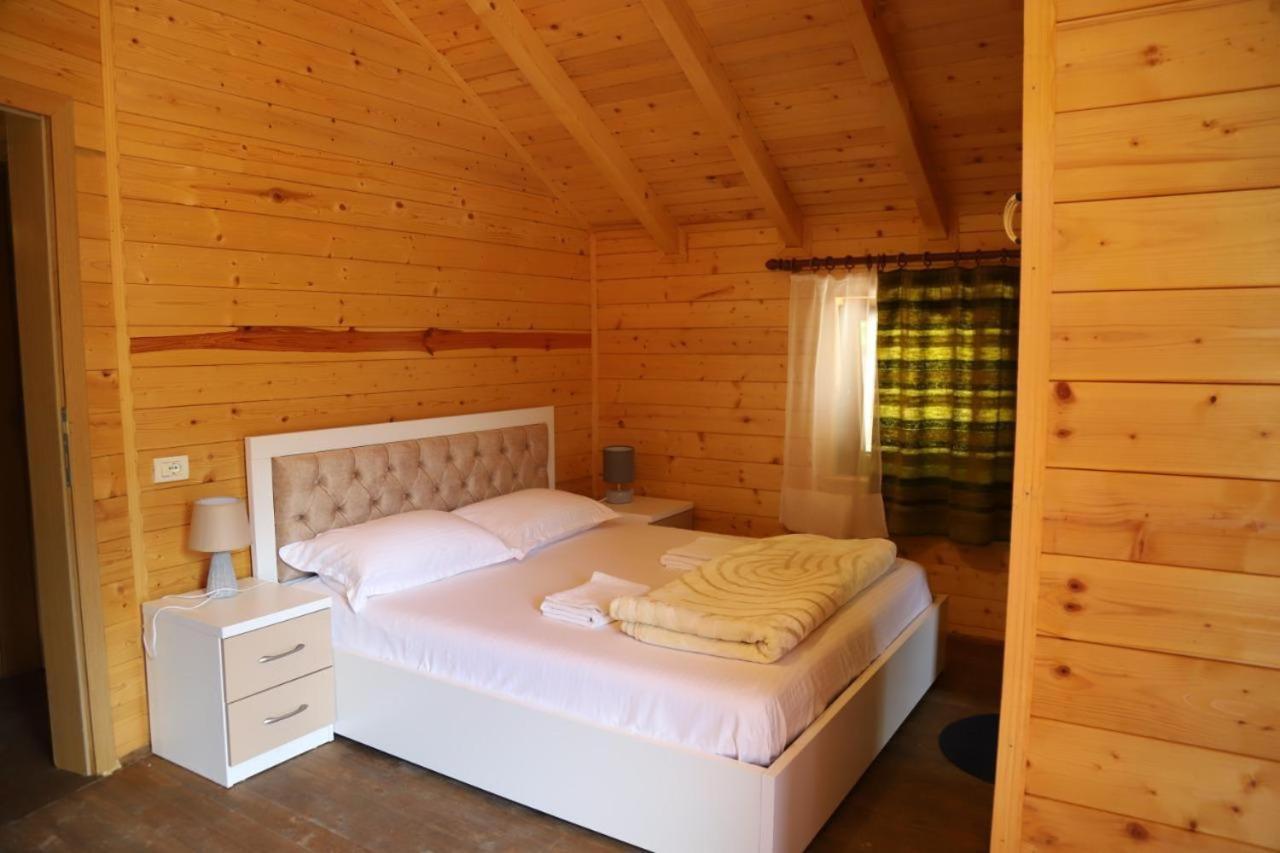 Bujtina Malaj Hotel Valbone Buitenkant foto